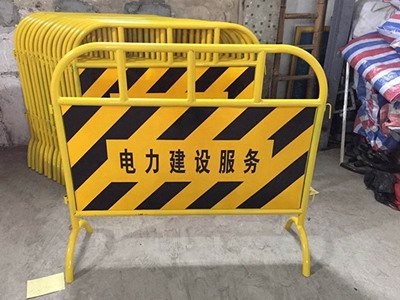 鐵馬護欄