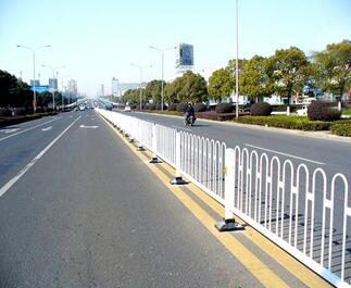 市政護欄.jpg